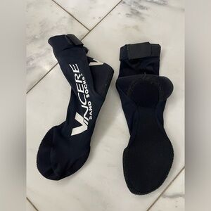 Vincere, XS, black neoprene sand socks, foot protection, sand soccer, water sock